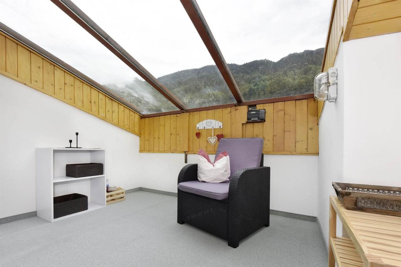 シュルンスHaus Limatアパートメント エクステリア 写真