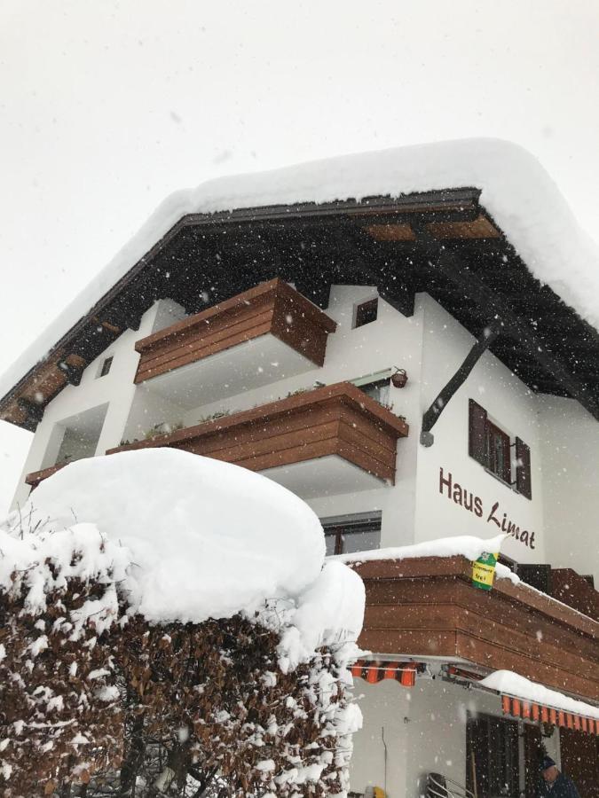 シュルンスHaus Limatアパートメント エクステリア 写真