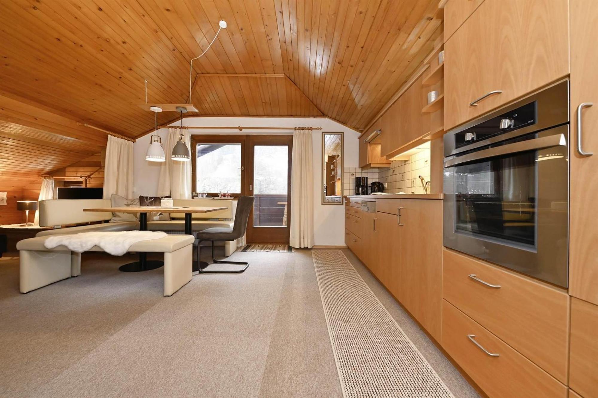 シュルンスHaus Limatアパートメント エクステリア 写真